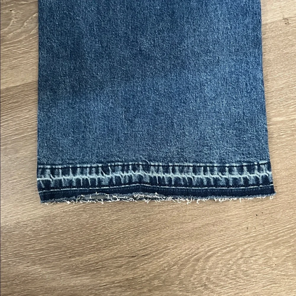 On 34th Wide-Leg Blue Jeans - Picture 4 of 5